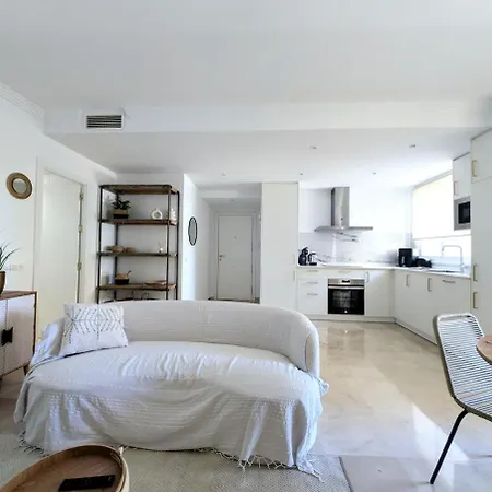 Paraiso Martinez 아파트 *