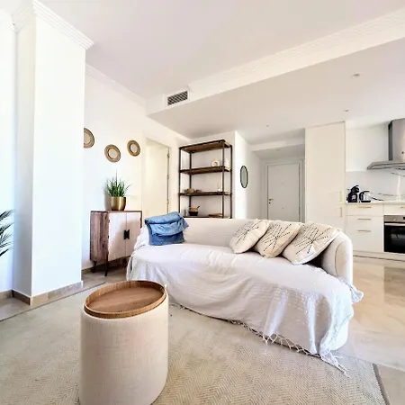 Paraiso Martinez 에스테포나